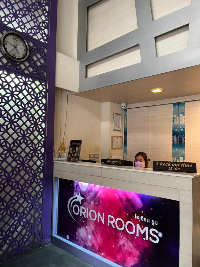 Orion Rooms Sukhumvit 11 Bangkok Buitenkant foto